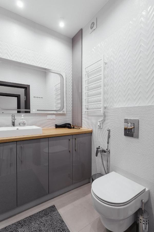 Grey Apartment Odesa Exterior foto