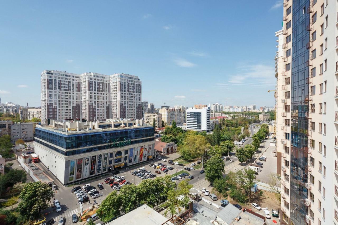 Grey Apartment Odesa Exterior foto